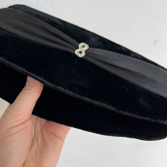 Vintage Velvet Evening Clutch w/ Satin Bow & Rhinestone Accent - Picture 7 of 7
